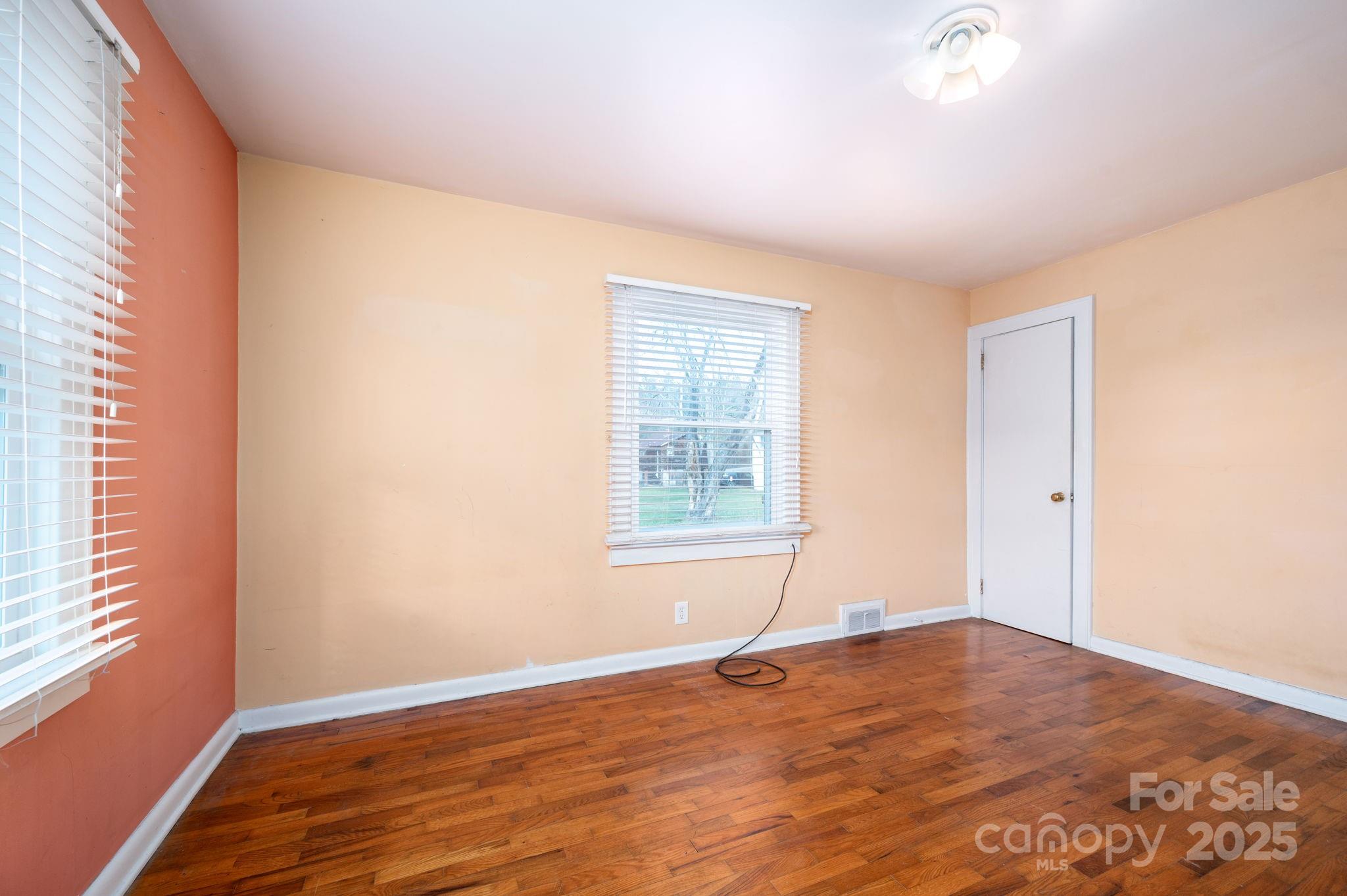 43 Henline Lane Bakersville NC 28705