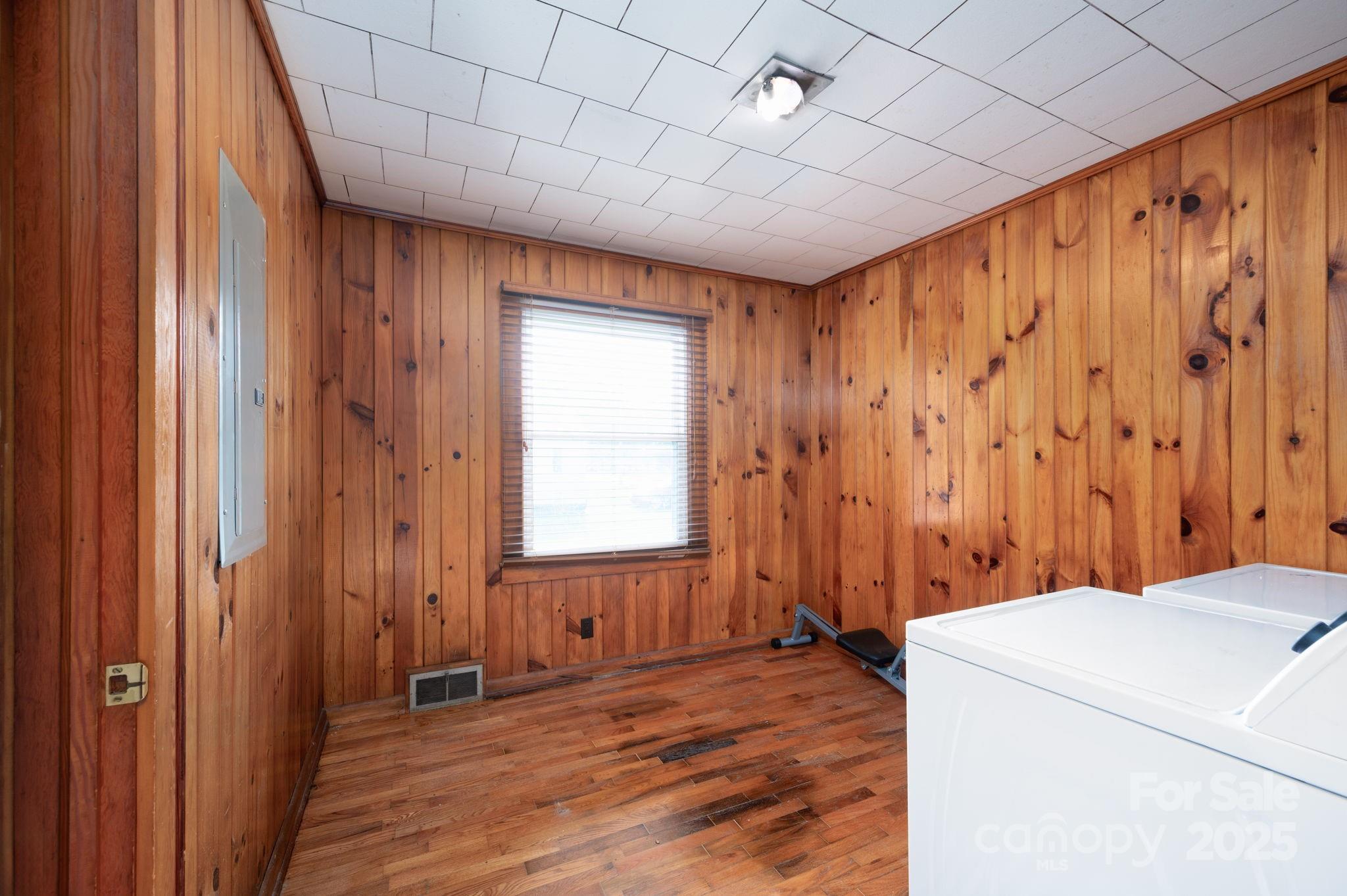 43 Henline Lane Bakersville NC 28705