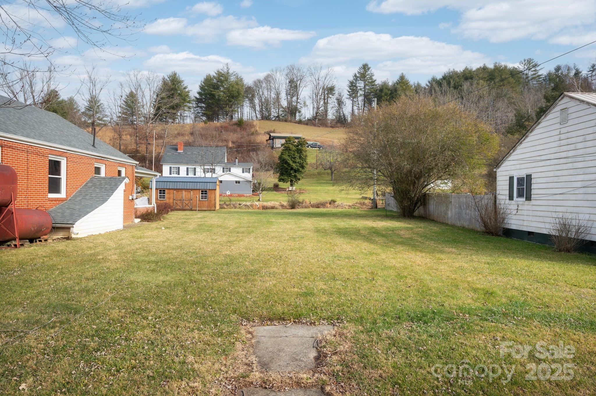 43 Henline Lane Bakersville NC 28705
