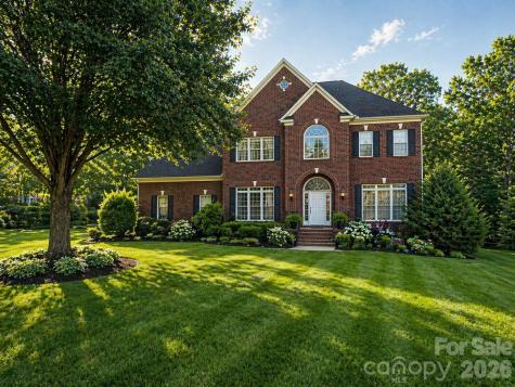 1675 Sanridge Wind Lane Charlotte NC 28262
