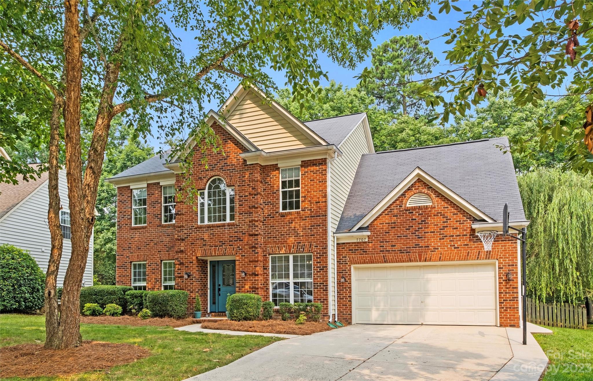 7707 Tanager Lane Charlotte NC 28269