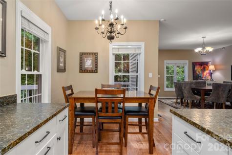 100 Welwyn Lane Asheville NC 28805
