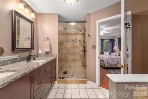 100 Welwyn Lane Asheville NC 28805