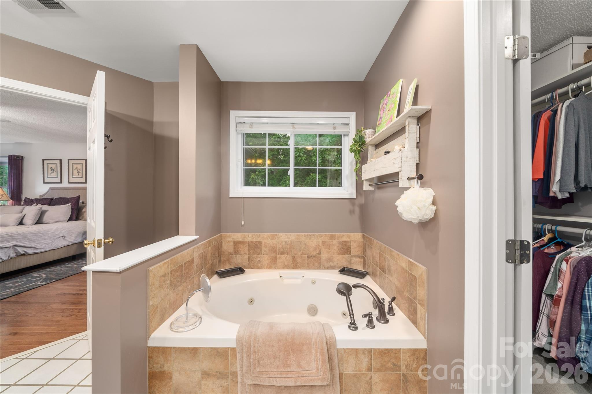 100 Welwyn Lane Asheville NC 28805