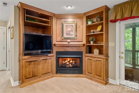 100 Welwyn Lane Asheville NC 28805