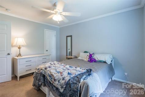 1828 Pine Hollow Place Hudson NC 28638