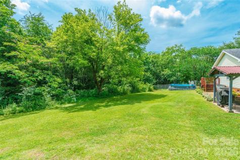 1828 Pine Hollow Place Hudson NC 28638