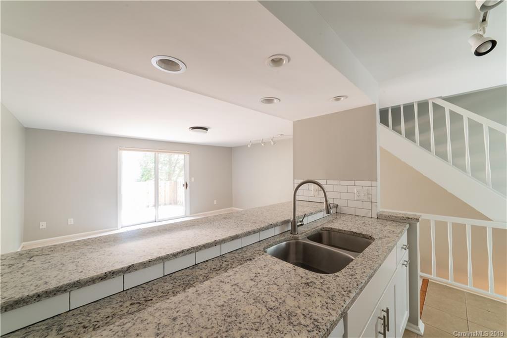 1325 Maple Shade Lane Charlotte NC 28270