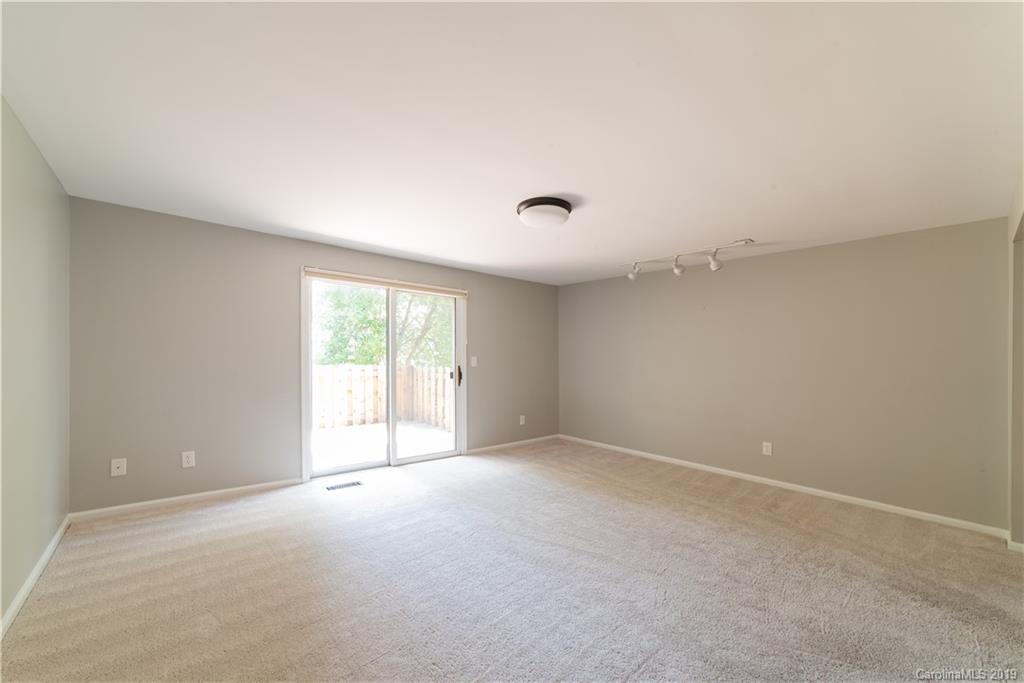 1325 Maple Shade Lane Charlotte NC 28270