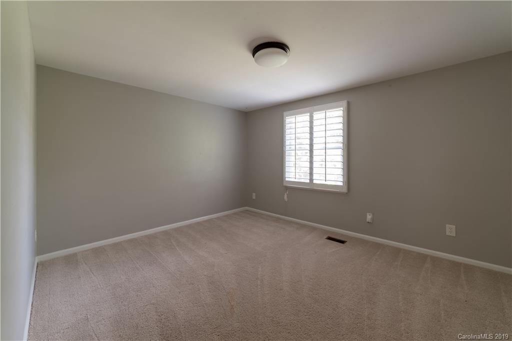 1325 Maple Shade Lane Charlotte NC 28270