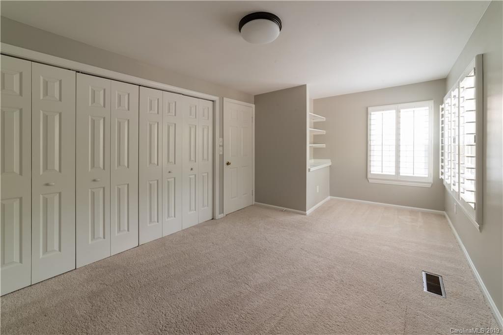 1325 Maple Shade Lane Charlotte NC 28270