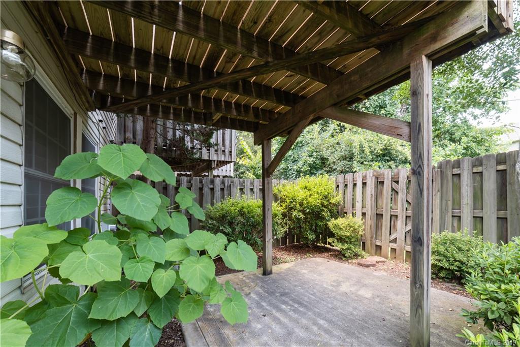 1325 Maple Shade Lane Charlotte NC 28270