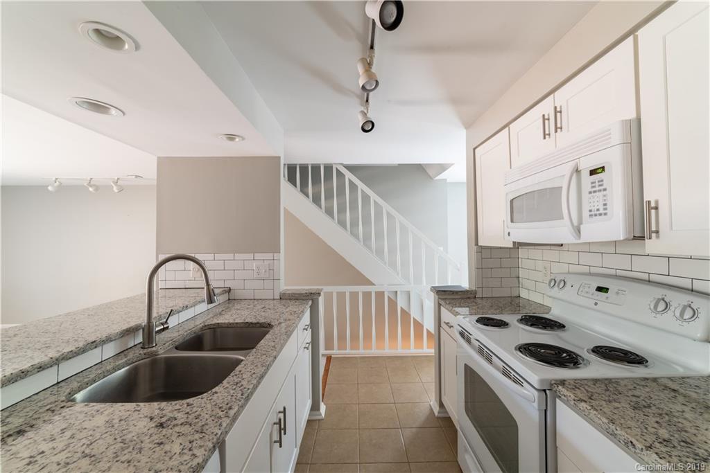 1325 Maple Shade Lane Charlotte NC 28270