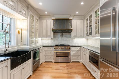 40 Forest Road Asheville NC 28803