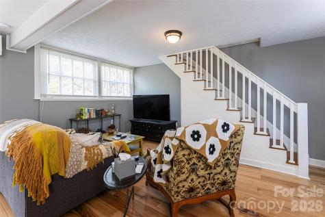 40 Forest Road Asheville NC 28803