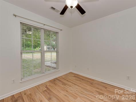 9221 Forest Green Drive Charlotte NC 28227