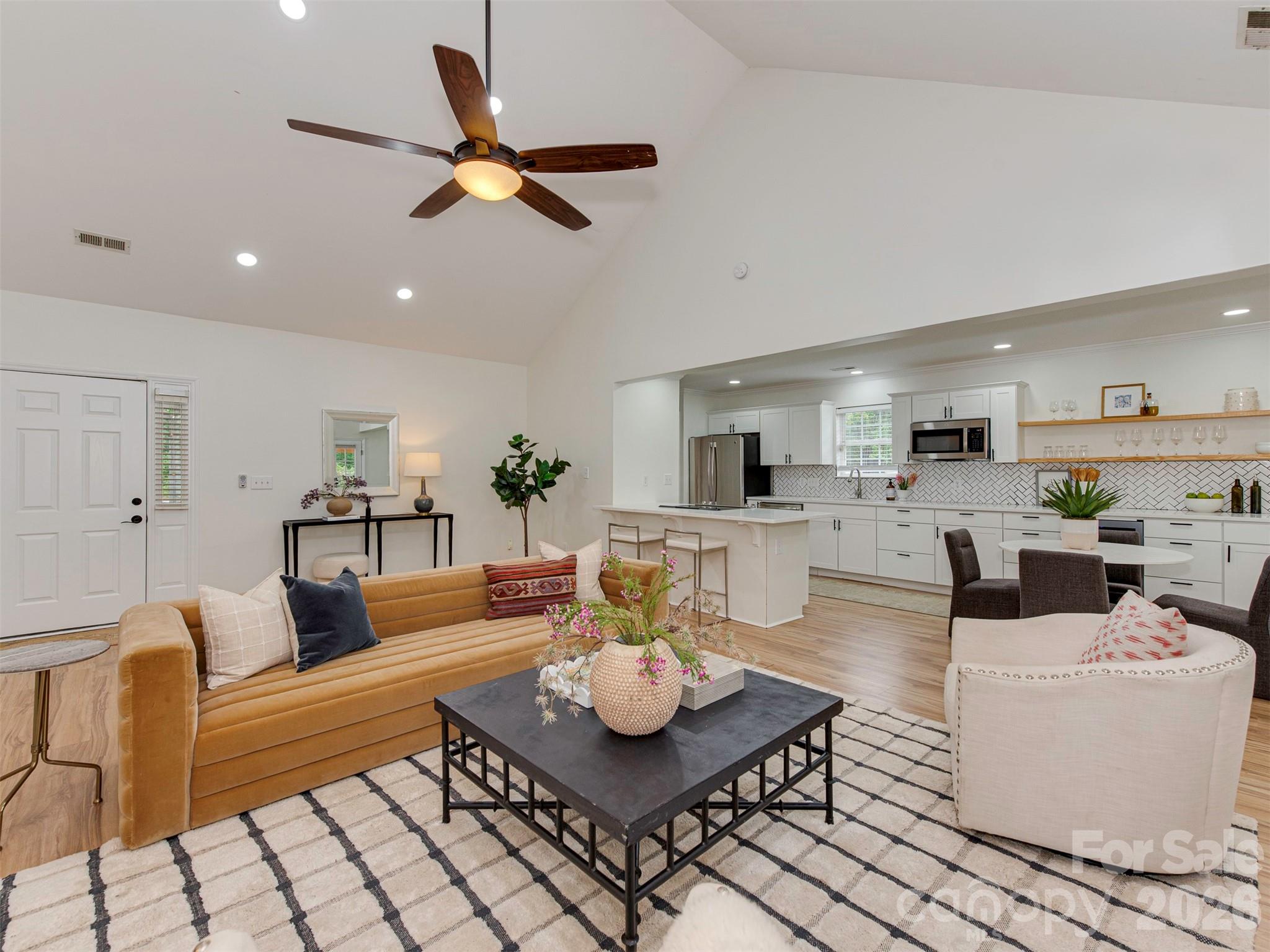 9221 Forest Green Drive Charlotte NC 28227