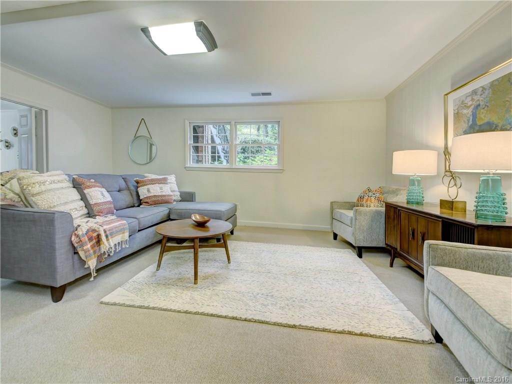 3215 Johnny Cake Lane Charlotte NC 28226