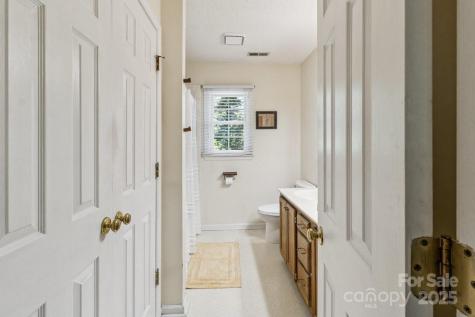 2 Westminster Drive Asheville NC 28804