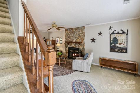 2 Westminster Drive Asheville NC 28804