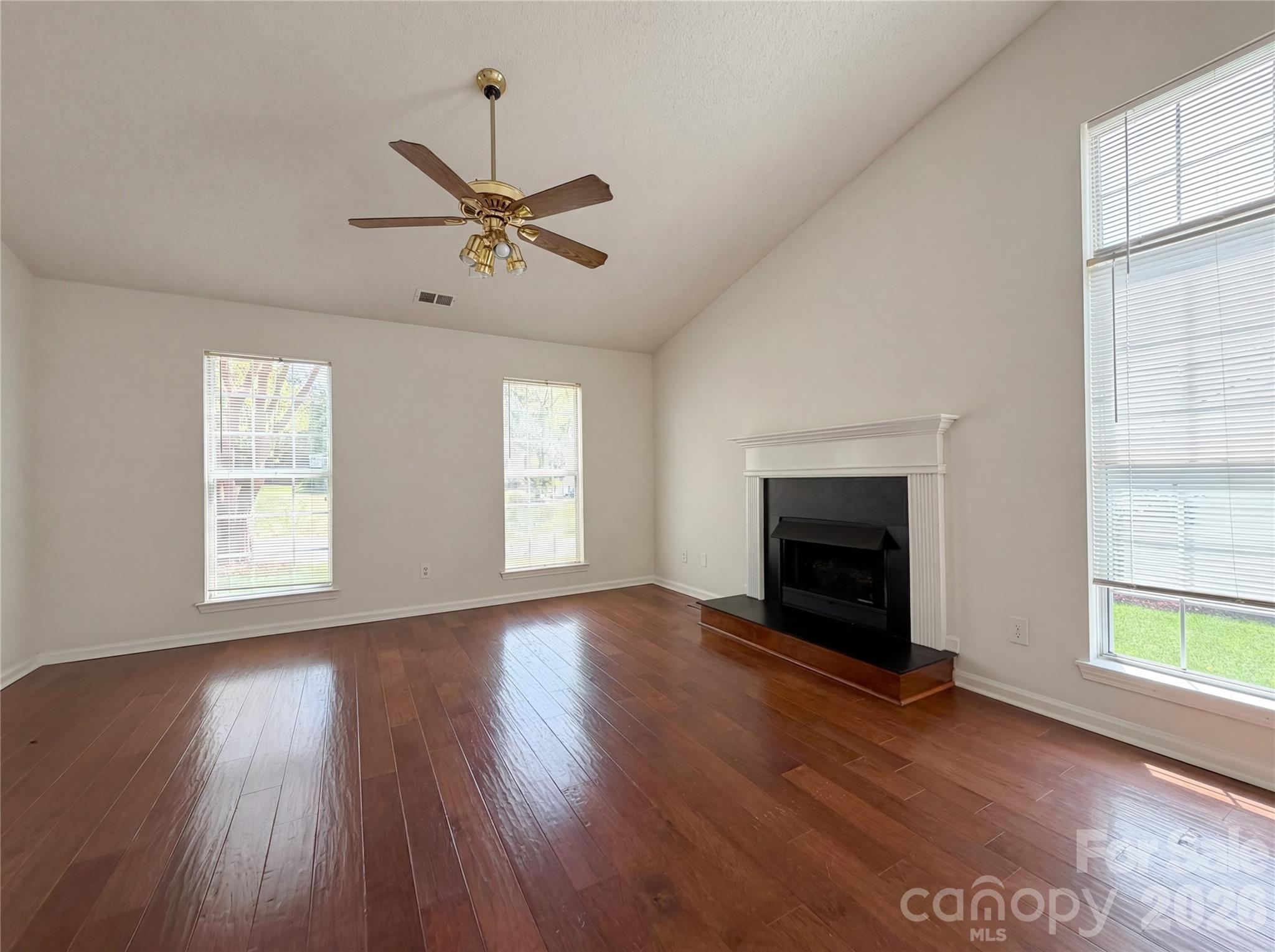 12525 Panthersville Drive Charlotte NC 28269