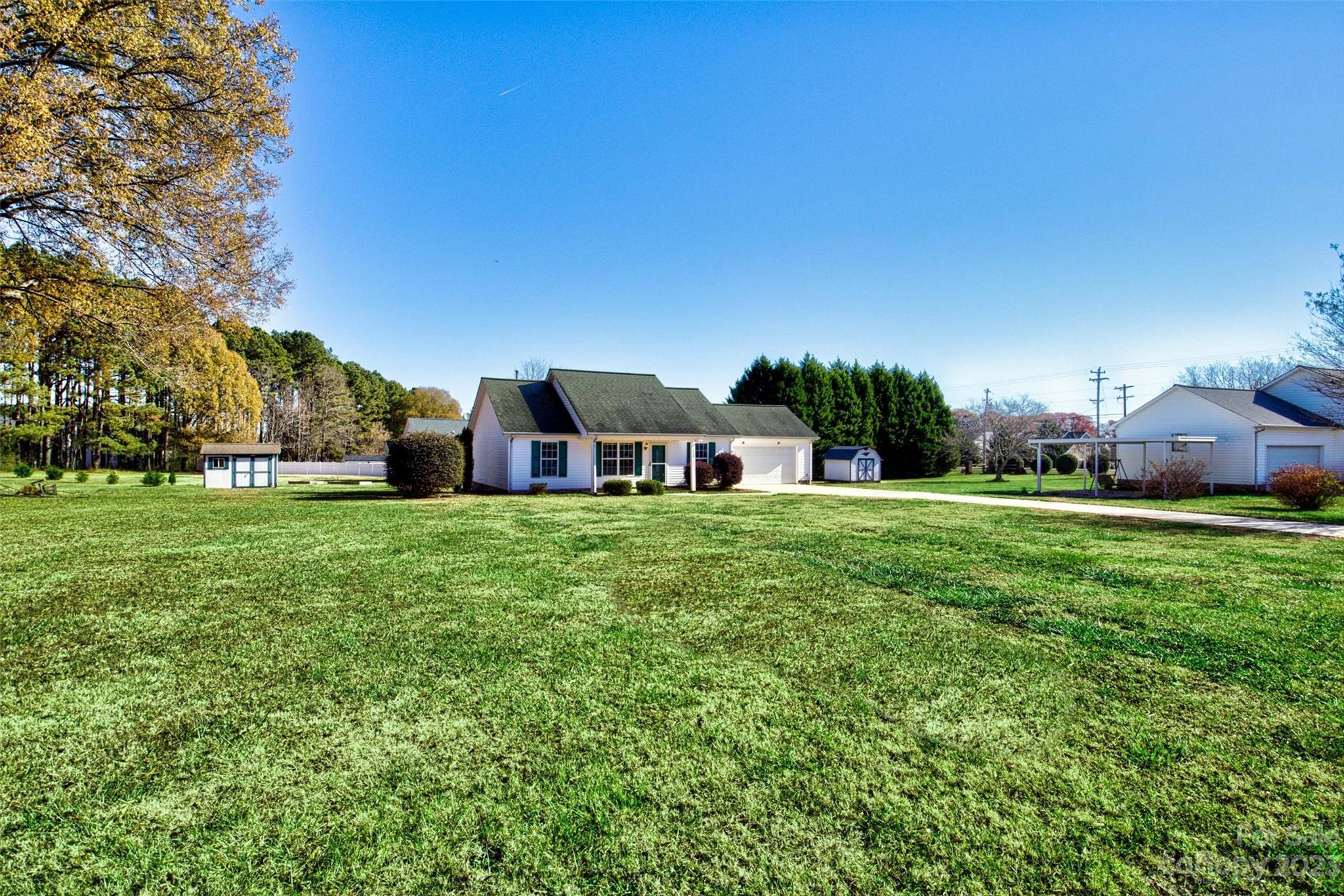 112 Brook Glen Drive Mooresville NC 28115