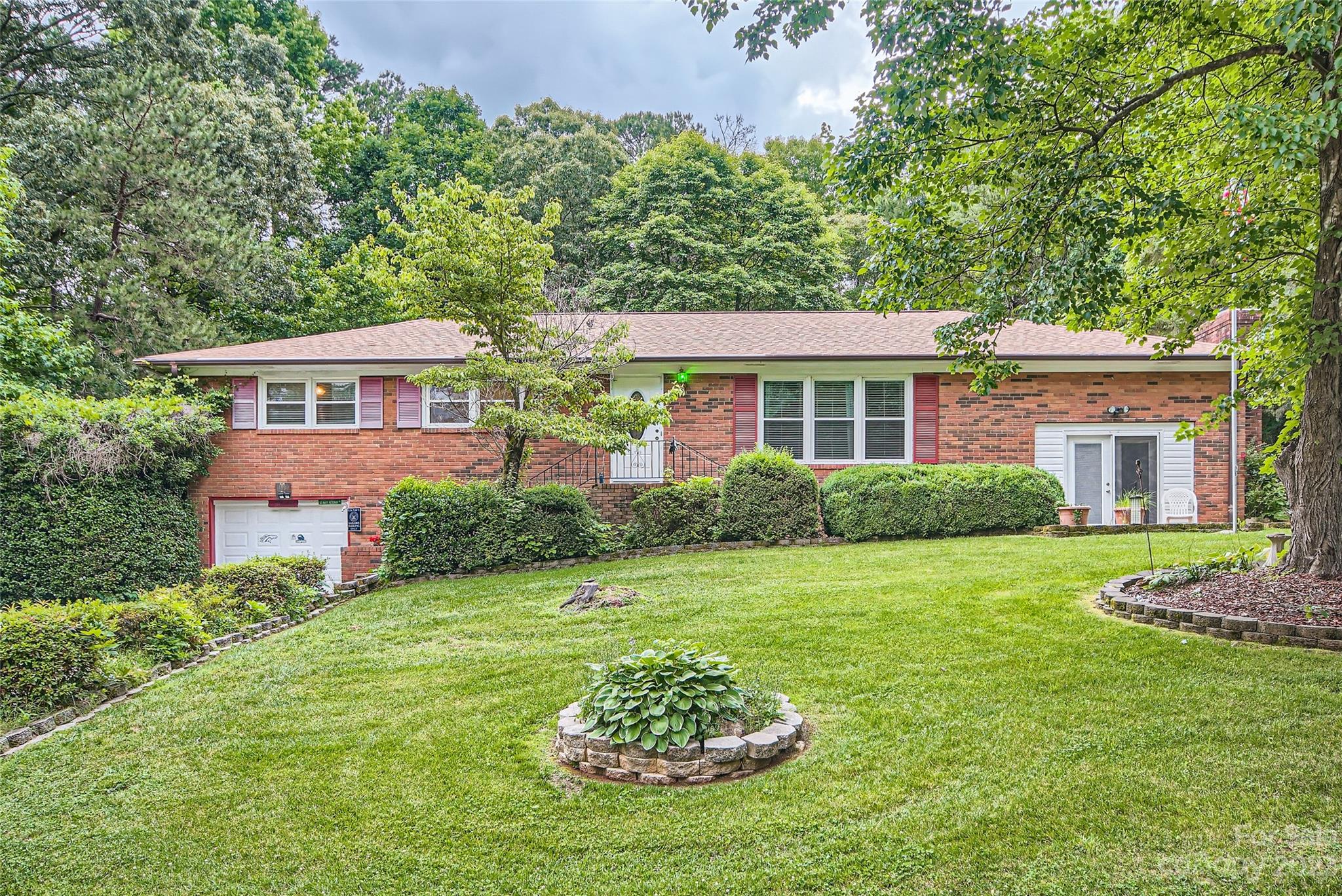 4801 Club View Drive Concord NC 28025