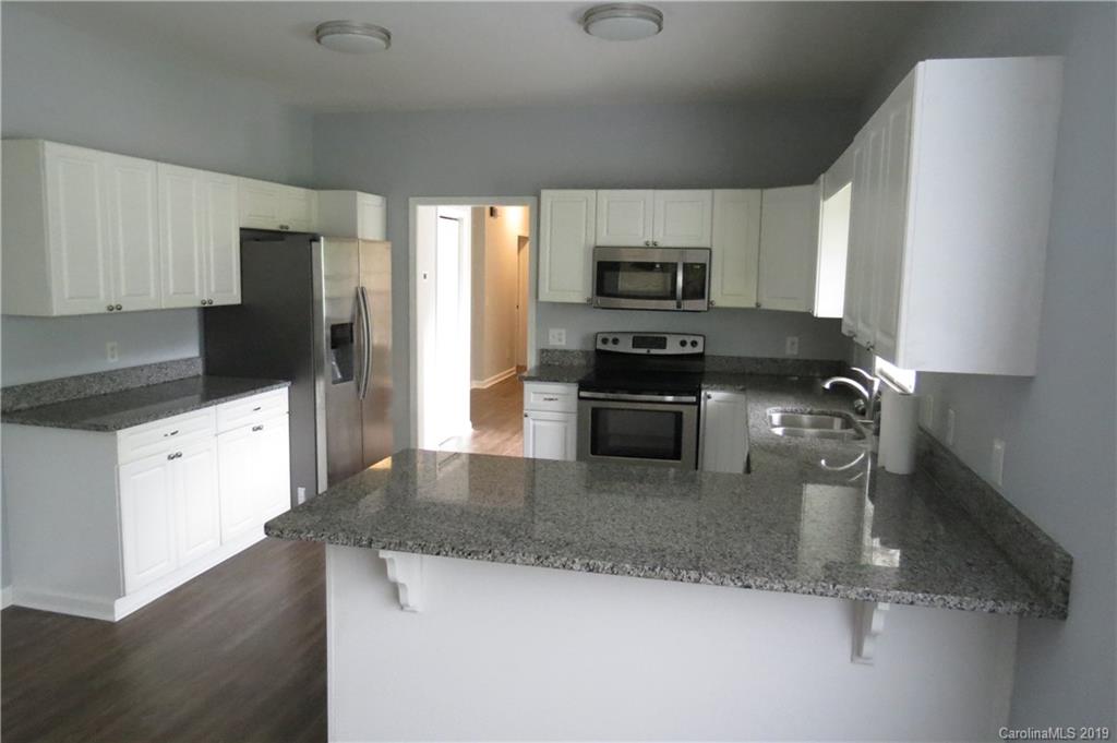 1127 Autumnwood Lane Charlotte NC 28213