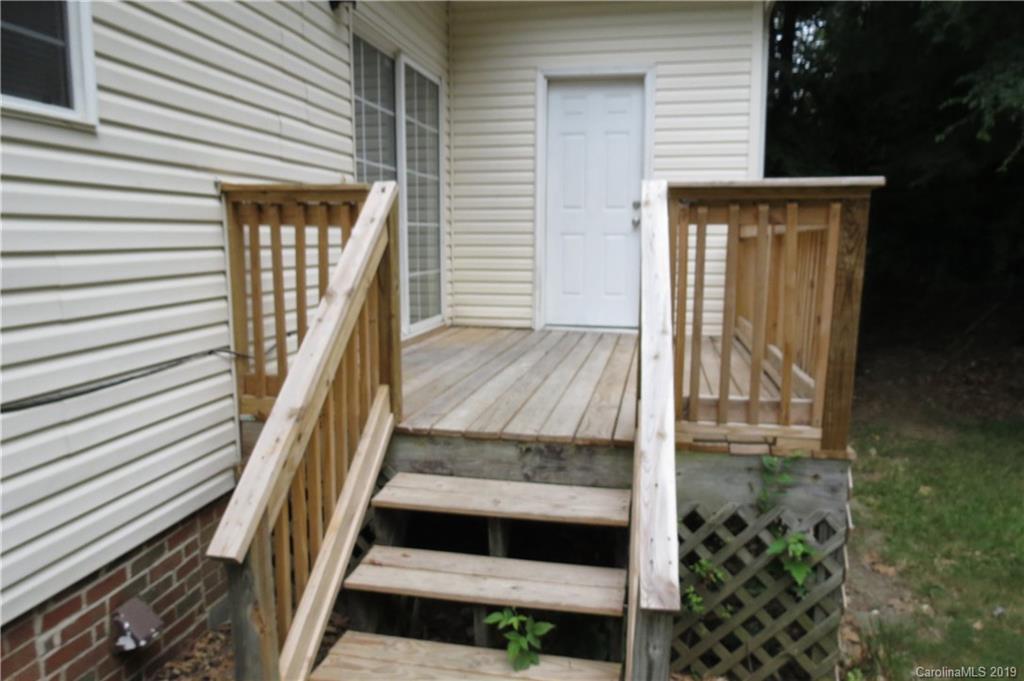 1127 Autumnwood Lane Charlotte NC 28213