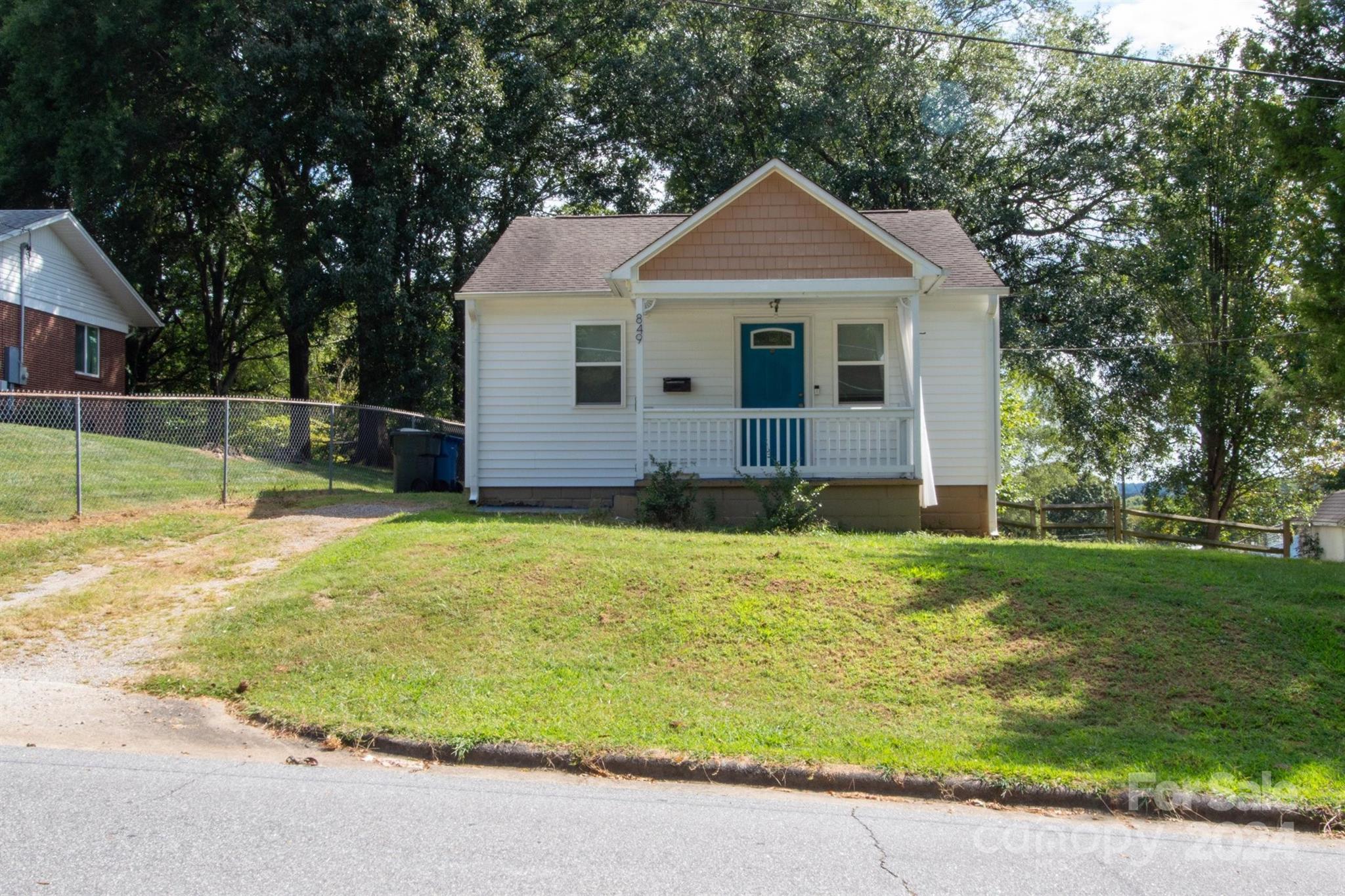 849 6th Avenue SW Hickory NC 28602