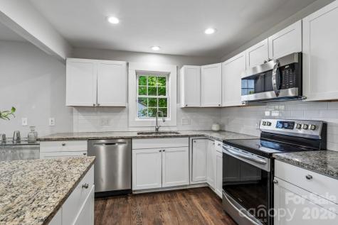 1824 Double Oaks Road Charlotte NC 28206