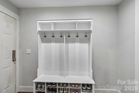1824 Double Oaks Road Charlotte NC 28206