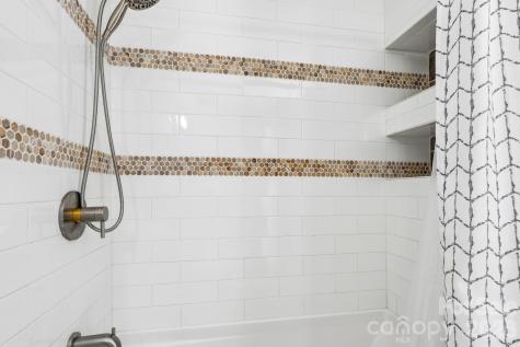 1824 Double Oaks Road Charlotte NC 28206