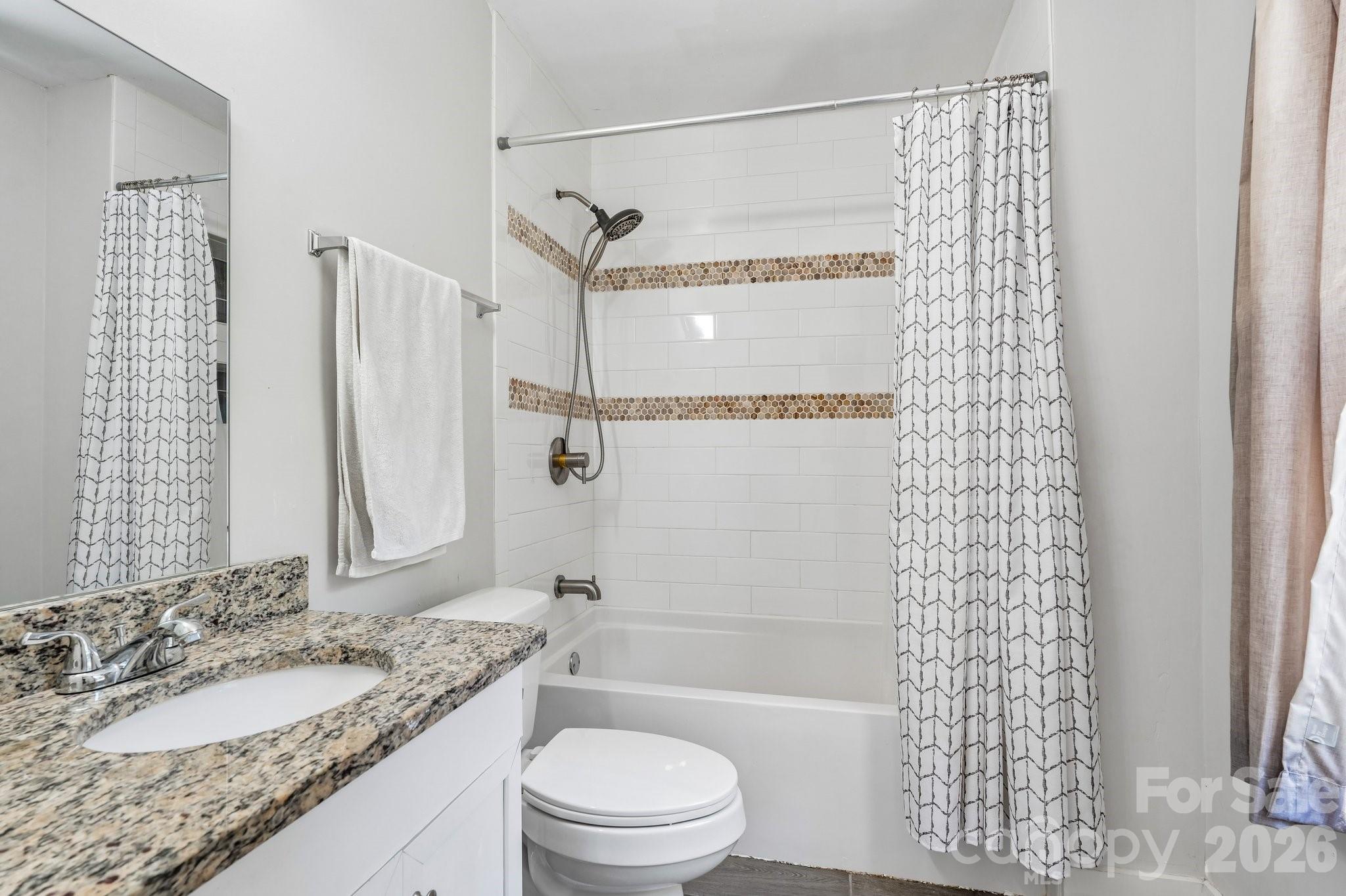 1824 Double Oaks Road Charlotte NC 28206