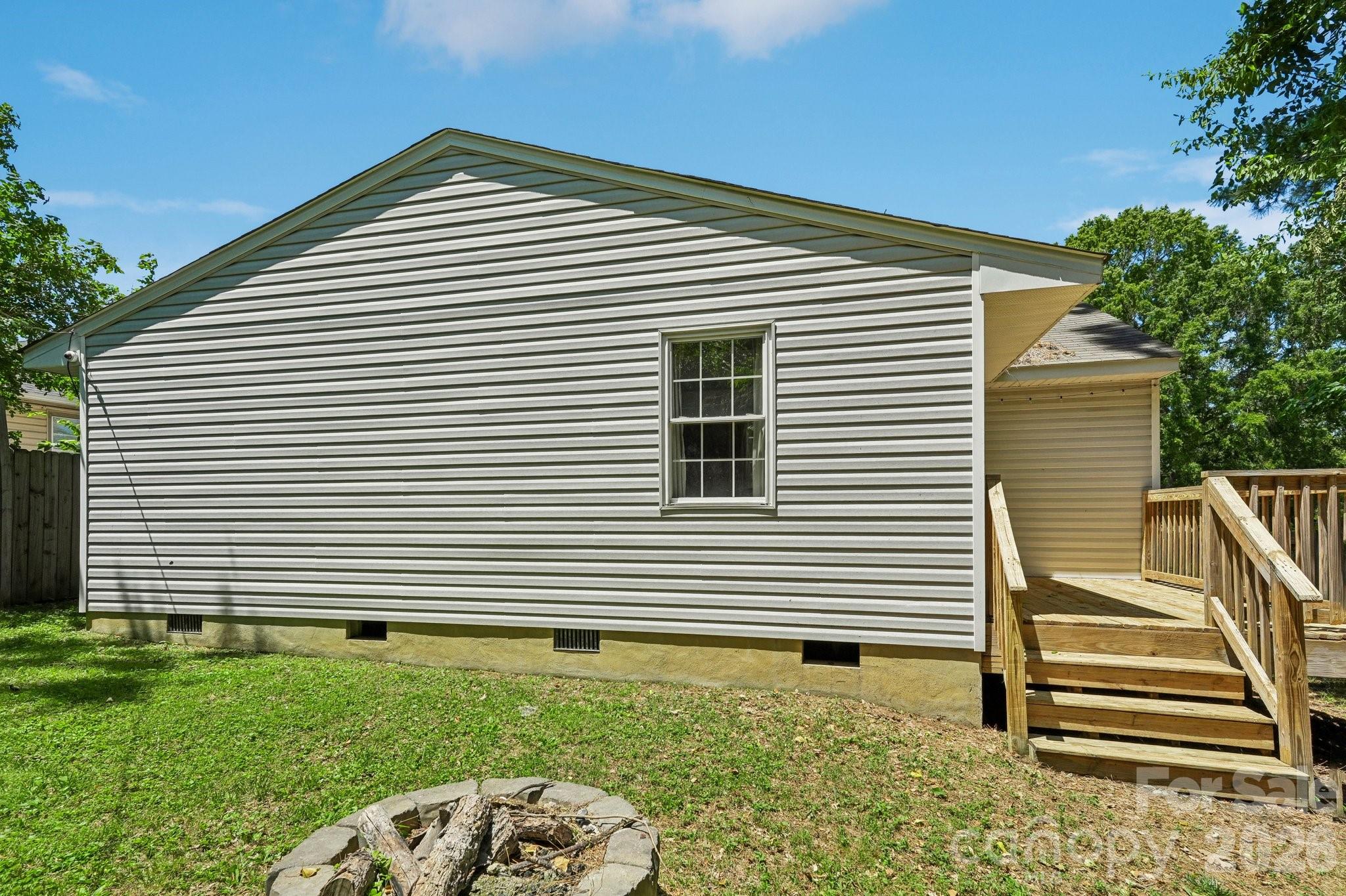 1824 Double Oaks Road Charlotte NC 28206