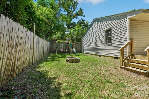 1824 Double Oaks Road Charlotte NC 28206