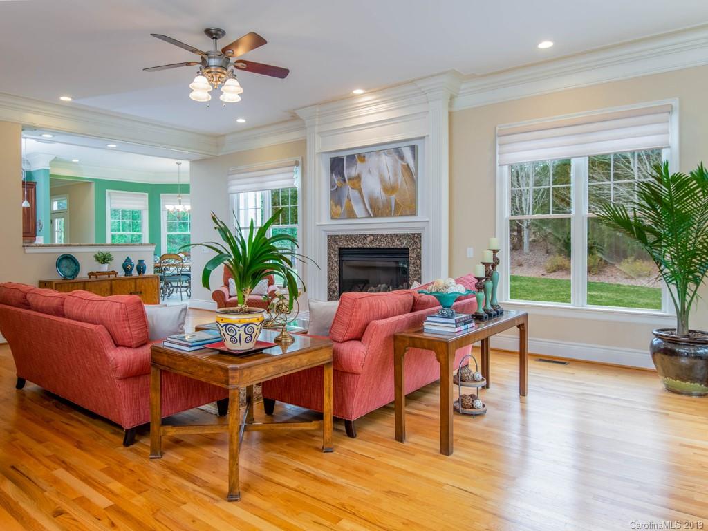 243 South Plains Drive Asheville NC 28803