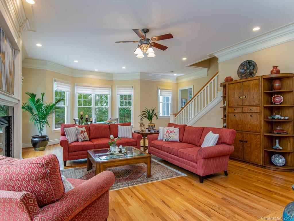 243 South Plains Drive Asheville NC 28803