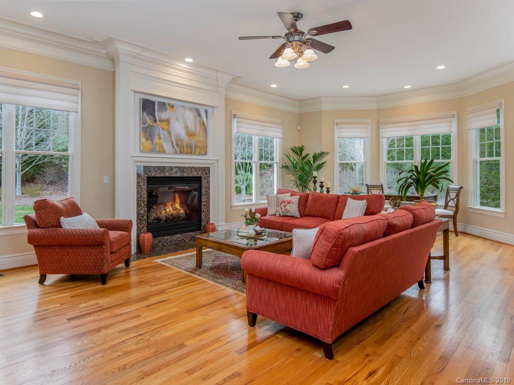 243 South Plains Drive Asheville NC 28803