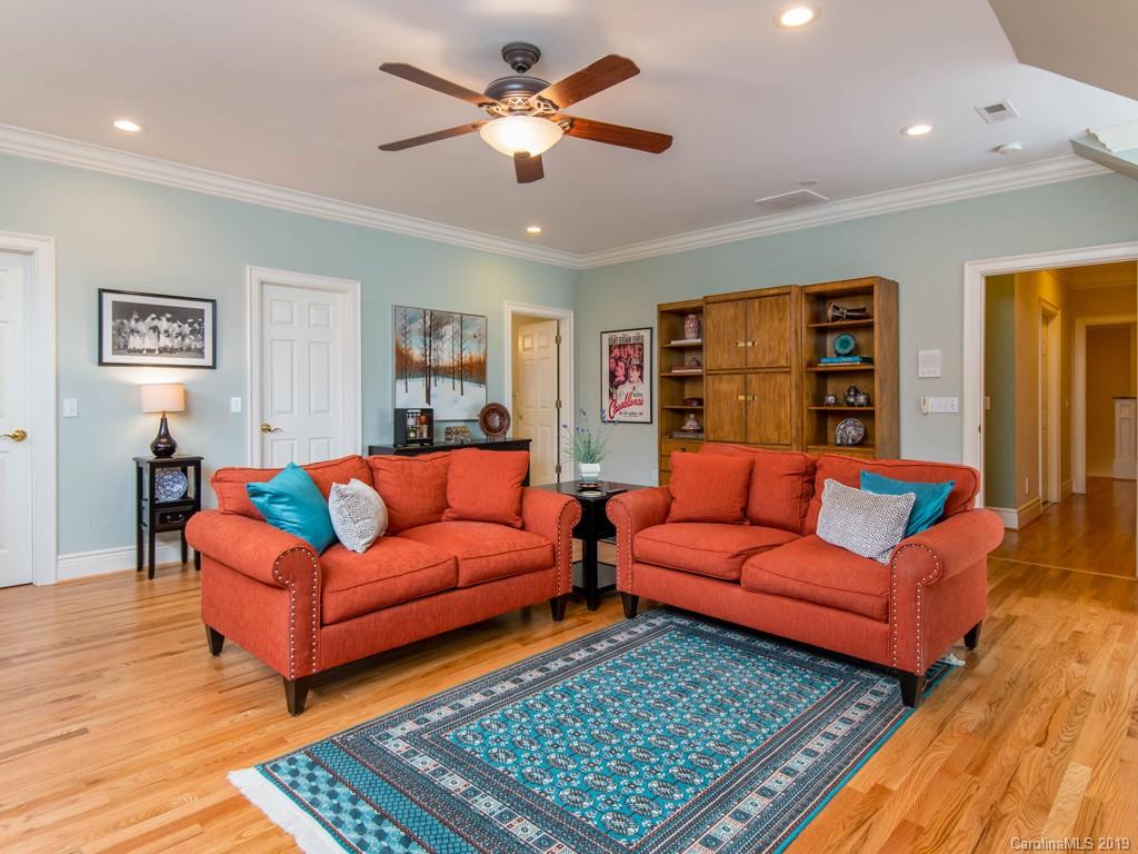 243 South Plains Drive Asheville NC 28803