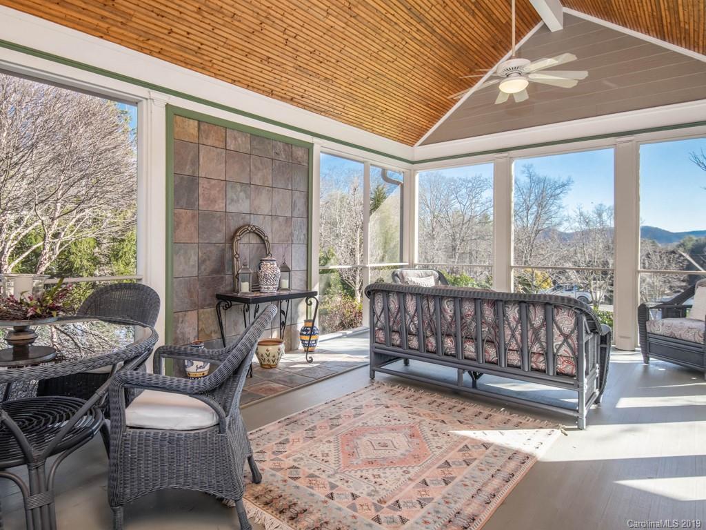 243 South Plains Drive Asheville NC 28803