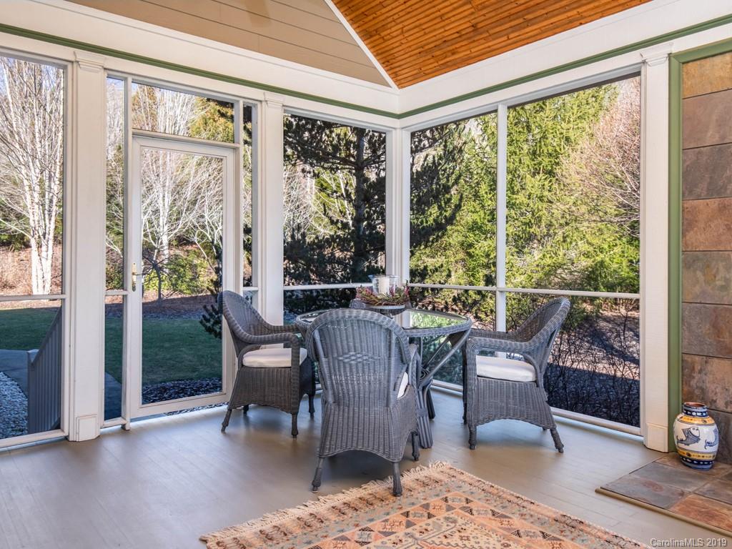 243 South Plains Drive Asheville NC 28803