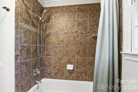 1903 Robyn Avenue Shelby NC 28152