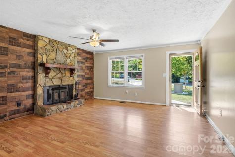 1903 Robyn Avenue Shelby NC 28152