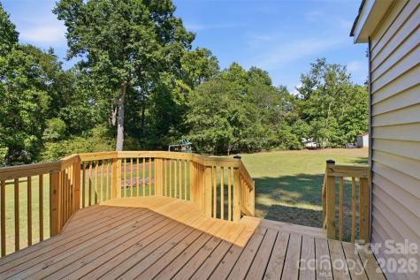 1903 Robyn Avenue Shelby NC 28152