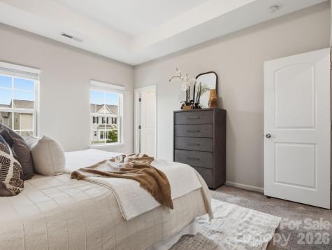 1038 Doveridge Street Charlotte NC 28273