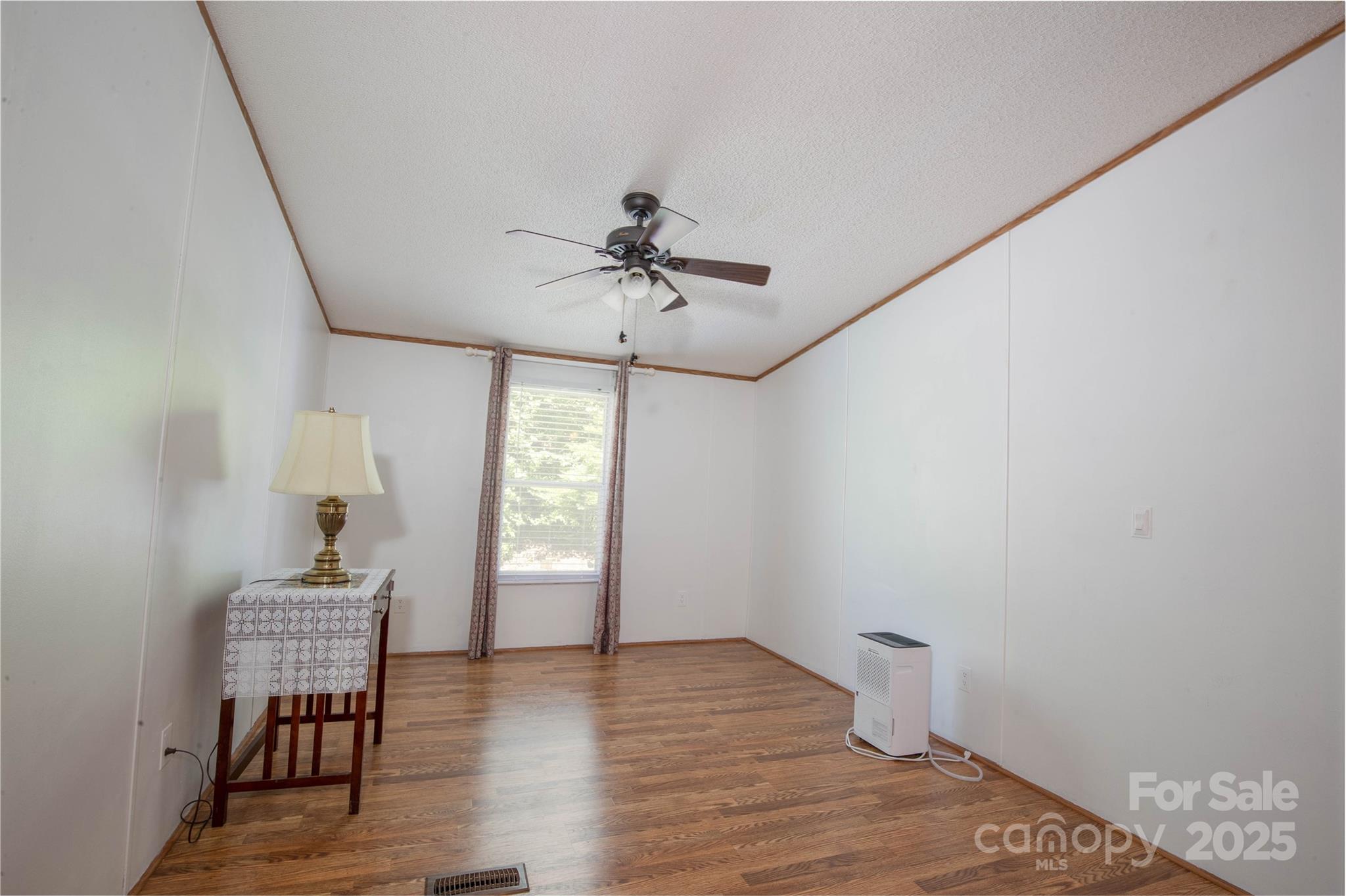 689 Bradford Road Burnsville NC 28714