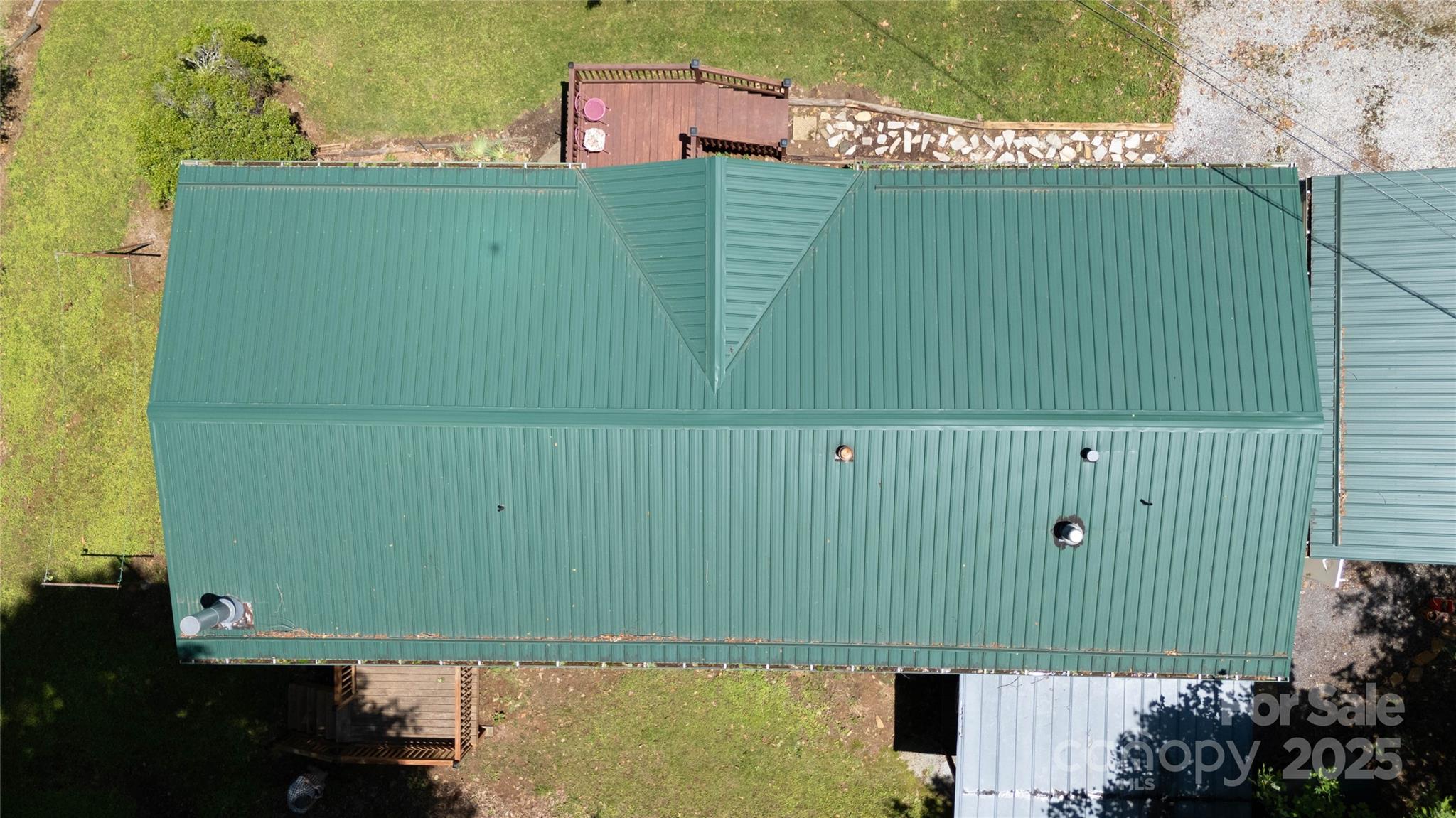689 Bradford Road Burnsville NC 28714