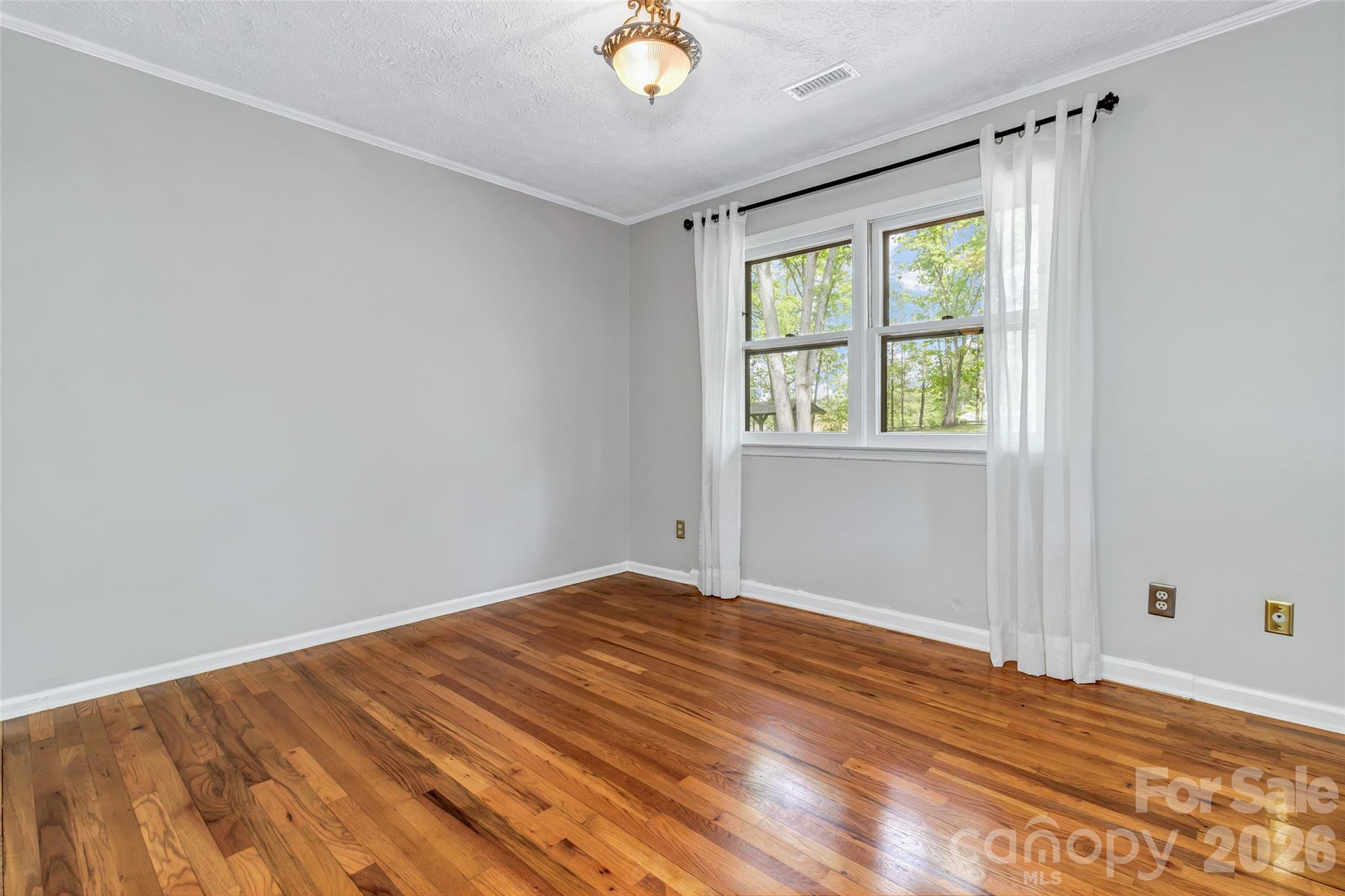 38 Chadwick Wade Drive Asheville NC 28804