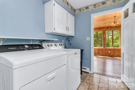 38 Chadwick Wade Drive Asheville NC 28804